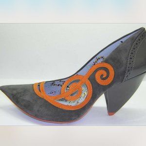 ISO Irregular Choice Countess Clef in Black 37 38